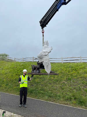 mary anning statue